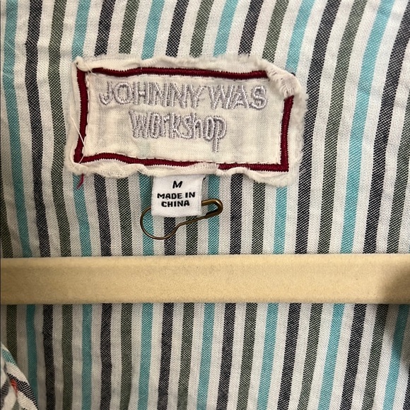 Johnny Was White and Blue Floral Embroidered Mandarin Collar Blouse - Picture 2 of 9